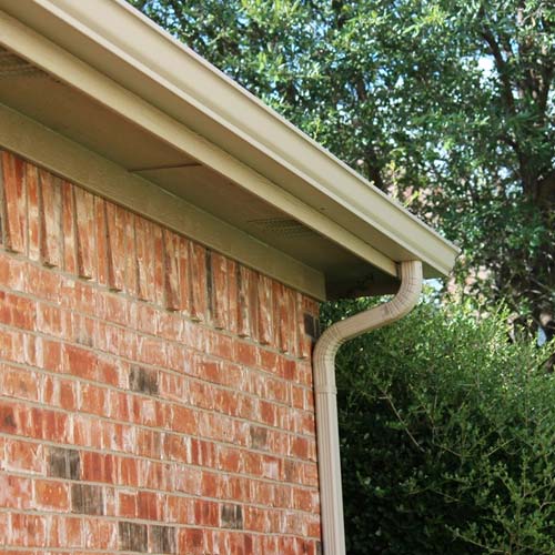 Seamless gutters