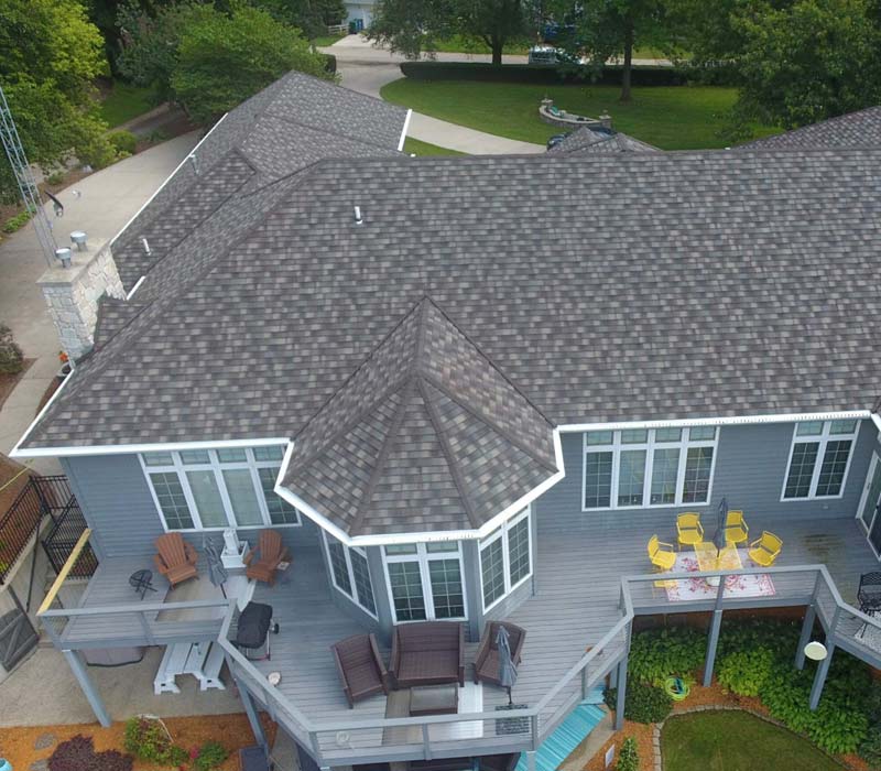 Commercial roofing installation